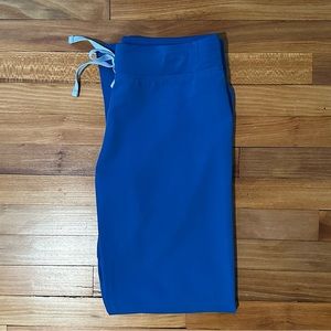 Figs Royal Blue ? Livingston Pant S Reg + Free Catarina Top in the listing.
